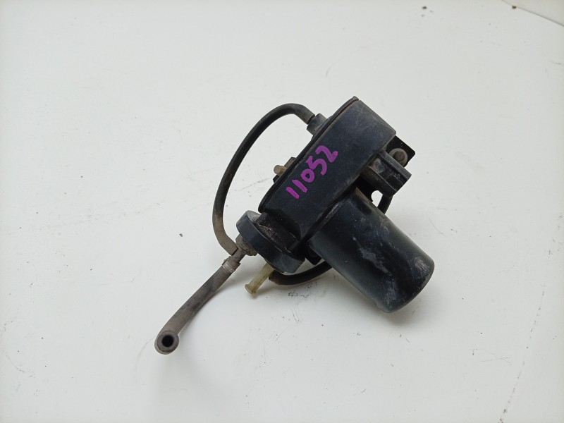 Recambio de depresor freno / bomba vacio para aston martin rapide 5.9 v12 cat referencia OEM IAM  4C342A451B 
