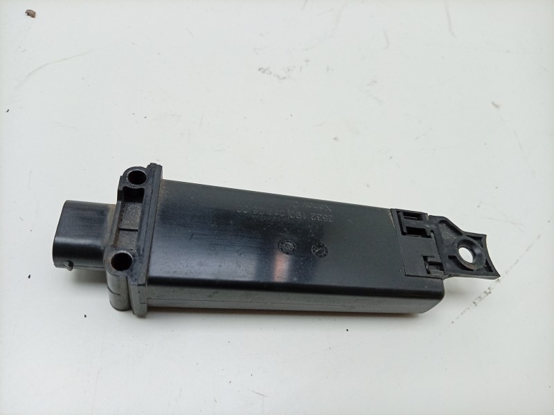 Recambio de sensor para aston martin rapide 5.9 v12 cat referencia OEM IAM  F11001220001 