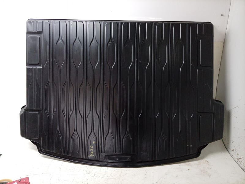 Recambio de alfombra maletero para land rover range rover evoque (l538) 2.0 4x4 referencia OEM IAM  VPLZS0495 