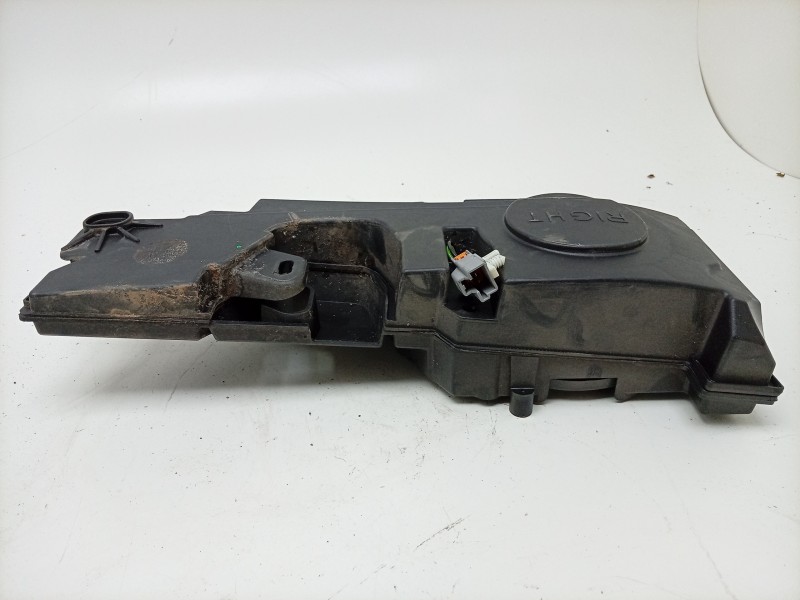Recambio de sistema audio / radio cd para aston martin rapide 5.9 v12 cat referencia OEM IAM  9D336696XAB 
