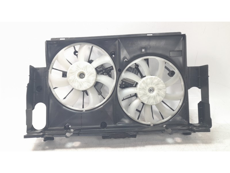 Recambio de electroventilador para toyota rav4 referencia OEM IAM 1671136180  