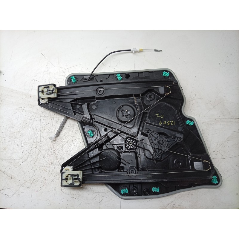 Recambio de elevalunas delantero izquierdo para skoda octavia iv (nx3, nn3, pv3) 2.0 tdi referencia OEM IAM  5E3837655 
