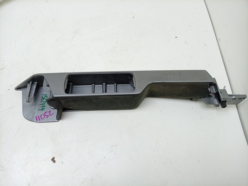 Recambio de maneta interior delantera izquierda para aston martin rapide 5.9 v12 cat referencia OEM IAM   