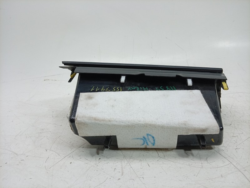 Recambio de guantera para toyota hilux (gun1) doble cabina dlx 4x4 referencia OEM IAM  55437KK040 