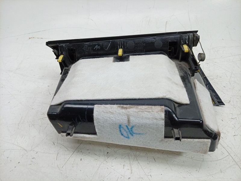 Recambio de guantera para toyota hilux (gun1) doble cabina dlx 4x4 referencia OEM IAM  55437KK040 