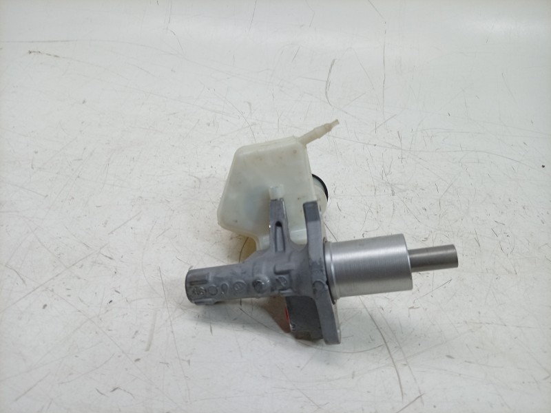 Recambio de bomba freno para mercedes-benz clase c (w204) coupe 2.1 cdi cat referencia OEM IAM  A2044300501 