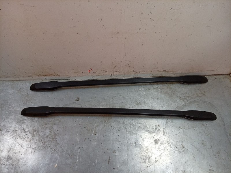 Recambio de barras techo para renault 4 e-tech 120 referencia OEM IAM 738212372R 738212372R 