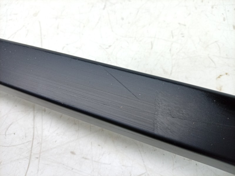 Recambio de barras techo para renault 4 e-tech 120 referencia OEM IAM 738212372R 738212372R 