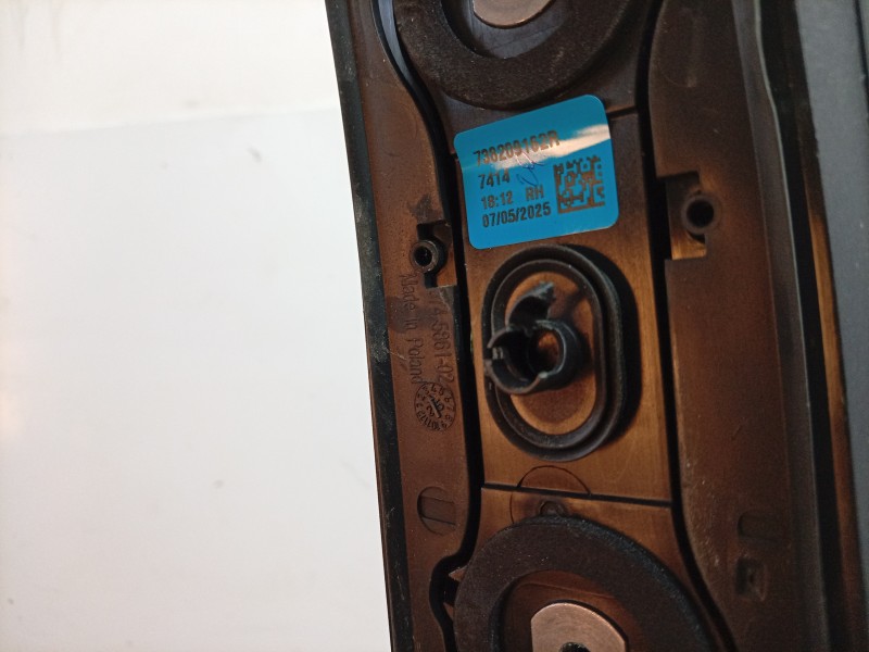 Recambio de barras techo para renault 4 e-tech 120 referencia OEM IAM 738212372R 738212372R 