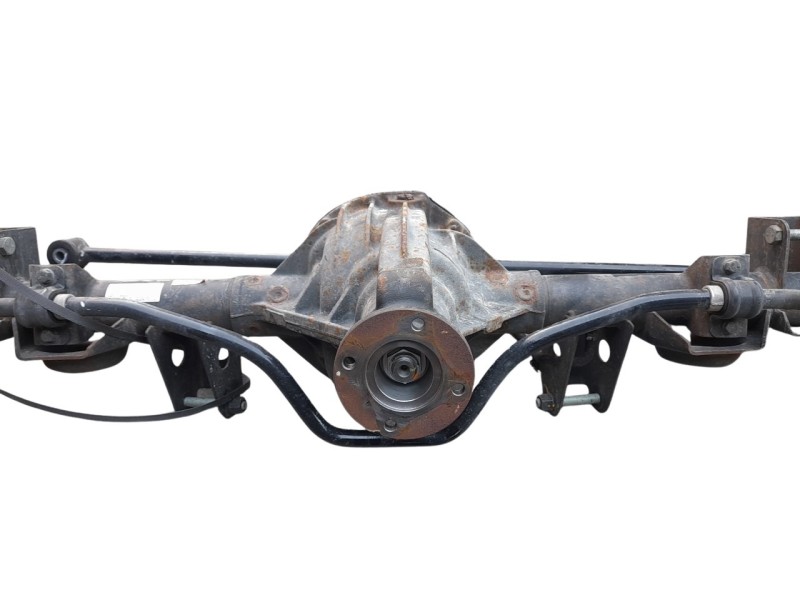 Recambio de puente trasero para ssangyong rexton limited 4x4 referencia OEM IAM 4200036140  