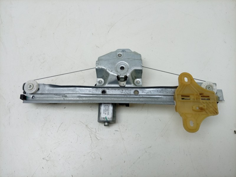 Recambio de elevalunas trasero derecho para renault captur i (j5_, h5_) 0.9 tce 90 referencia OEM IAM  827009380R 