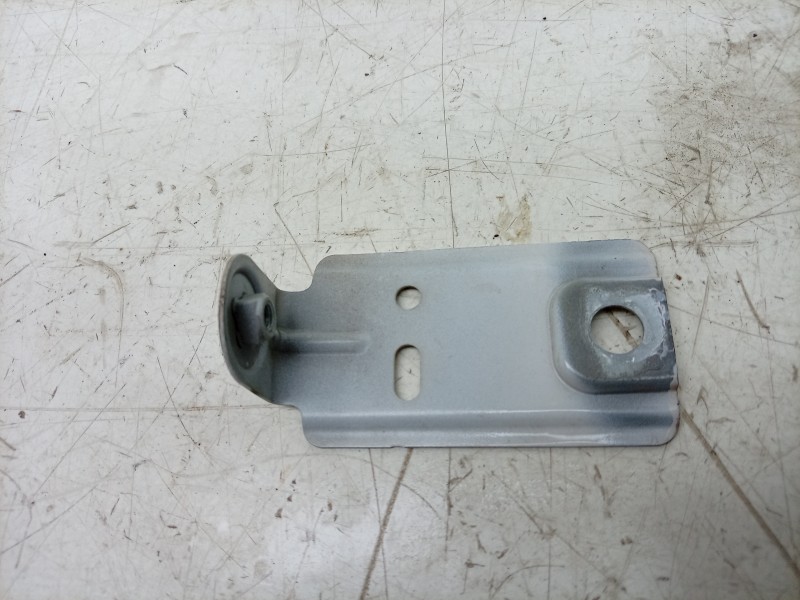 Recambio de soporte paragolpes delantero para seat arona (kj7, kjp) 1.0 tsi referencia OEM IAM  6F0821432B 