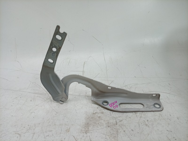 Recambio de bisagra capo derecha para seat arona (kj7, kjp) 1.0 tsi referencia OEM IAM  6F0823302A 