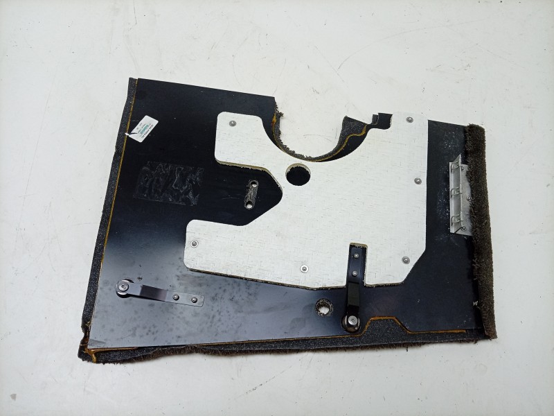 Recambio de moldura para aston martin rapide 5.9 v12 cat referencia OEM IAM   