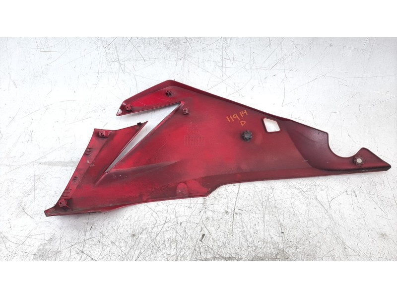 Recambio de quilla derecha para honda cbr 500r cbr 500 r referencia OEM IAM 64330MKPDN0ZB  