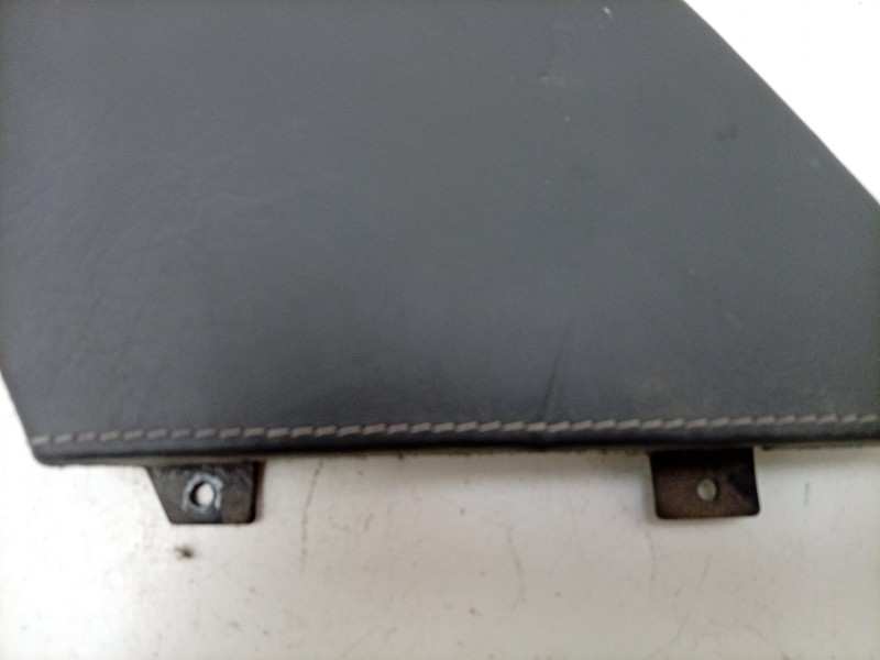 Recambio de moldura para aston martin rapide 5.9 v12 cat referencia OEM IAM  AD4324177AA 
