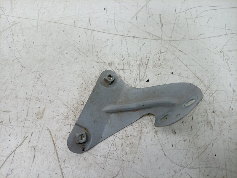 Recambio de soporte paragolpes delantero para seat arona (kj7, kjp) 1.0 tsi referencia OEM IAM  6F9821168A 