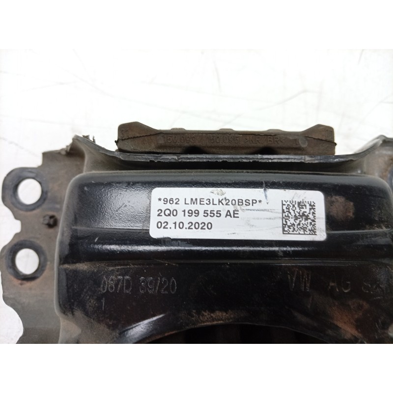 Recambio de soporte motor izquierdo para seat arona (kj7, kjp) 1.0 tsi referencia OEM IAM  2Q0199555AE 