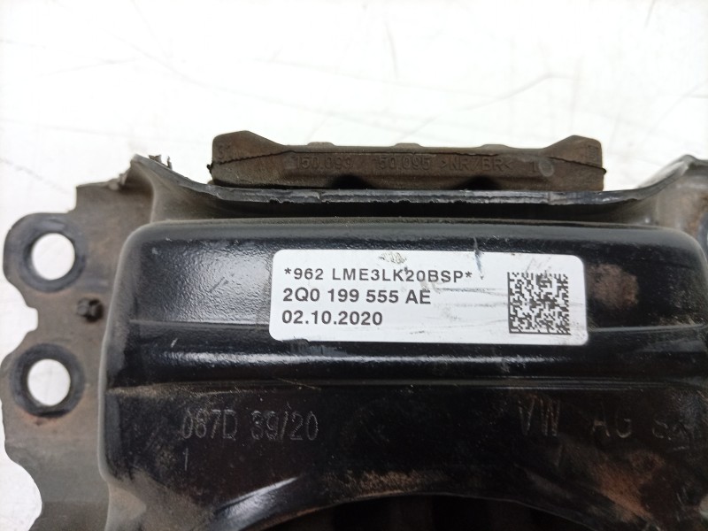 Recambio de soporte motor izquierdo para seat arona (kj7, kjp) 1.0 tsi referencia OEM IAM  2Q0199555AE 