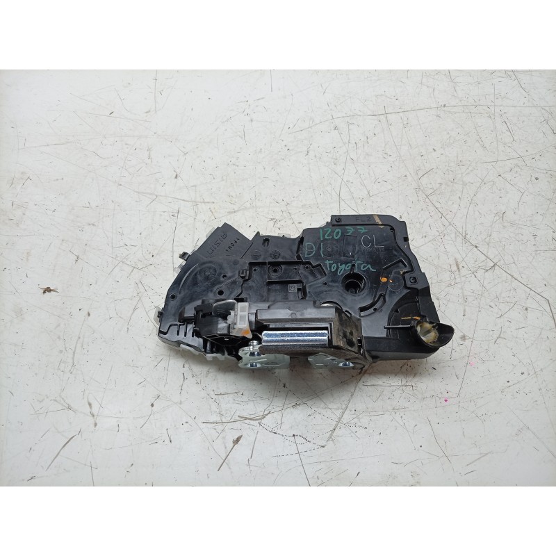 Recambio de cerradura puerta delantera izquierda para toyota c-hr (_x1_) 2.0 hybrid (maxh10) referencia OEM IAM  30918194 