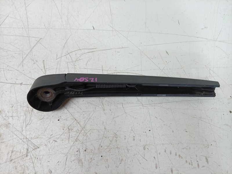 Recambio de brazo limpia trasero para seat arona (kj7, kjp) 1.0 tsi referencia OEM IAM  6F9955704 