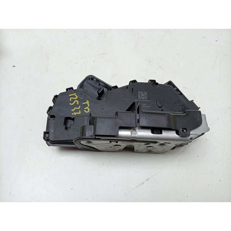 Recambio de cerradura puerta trasera derecha para skoda octavia iv (nx3, nn3, pv3) 2.0 tdi referencia OEM IAM  5TA839016Q 