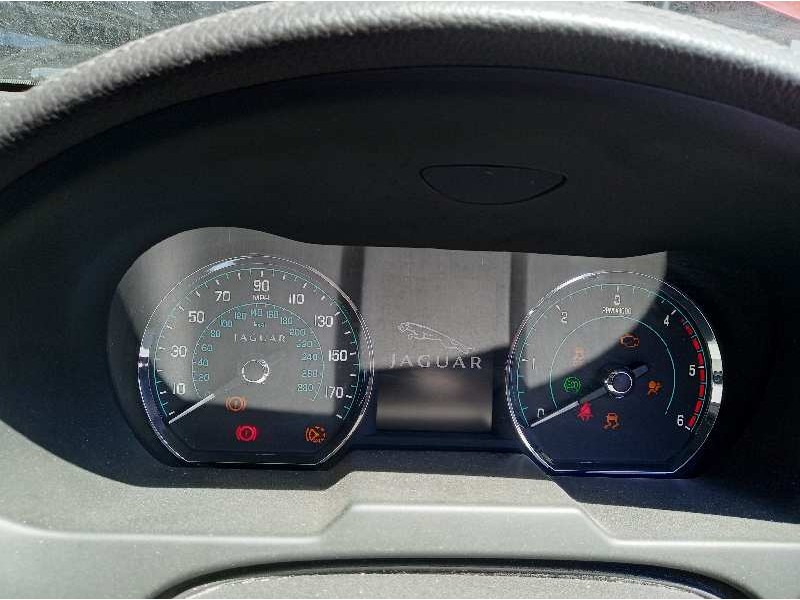 Recambio de cuadro instrumentos para jaguar xf 2.2 diesel luxury referencia OEM IAM BW8310849JF VPBW8F10849JF 