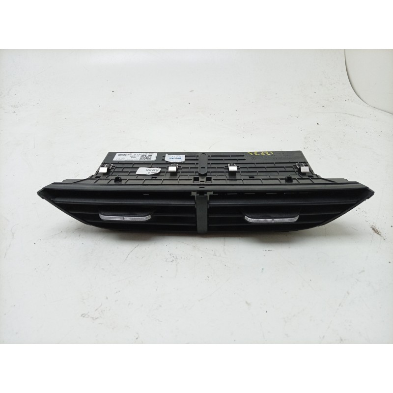 Recambio de aireador central para skoda octavia iv (nx3, nn3, pv3) 2.0 tdi referencia OEM IAM  5E3820951H 