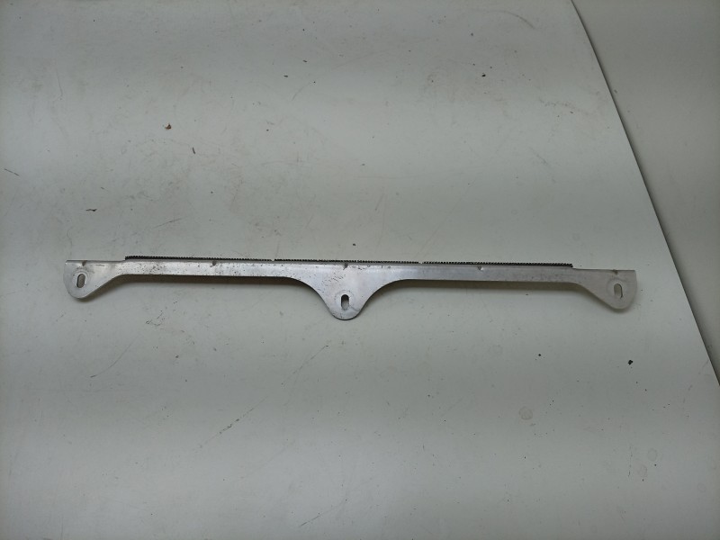 Recambio de soporte paragolpes trasero para aston martin rapide 5.9 v12 cat referencia OEM IAM  AD43F17B681AA 