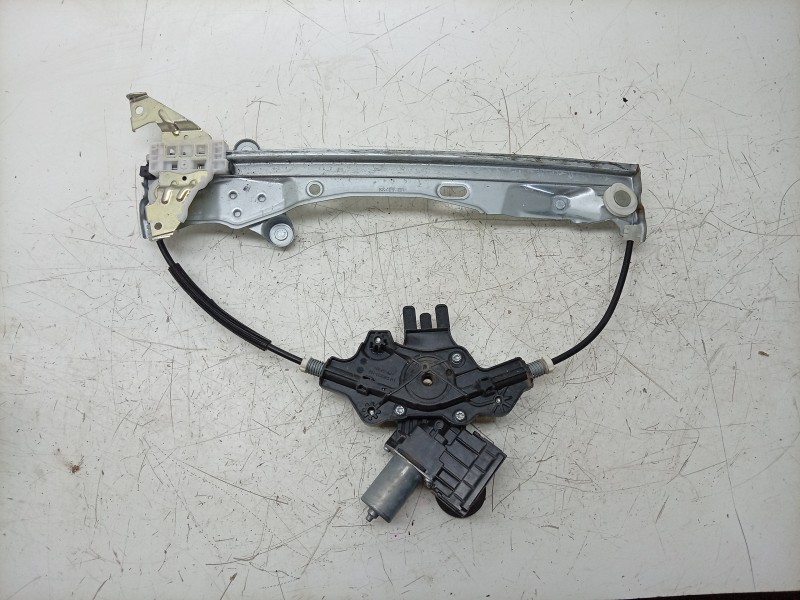 Recambio de elevalunas delantero izquierdo para toyota c-hr (_x1_) 2.0 hybrid (maxh10) referencia OEM IAM 69820F4051 554107101 