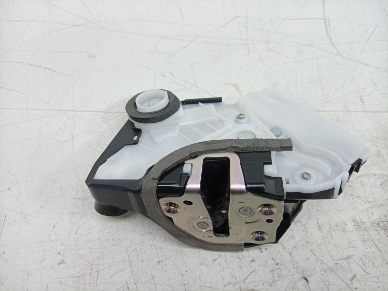 Recambio de cerradura puerta delantera izquierda para toyota yaris (_p21_, _pa1_, _ph1_) 1.5 hybrid (mxph11) referencia OEM IAM 