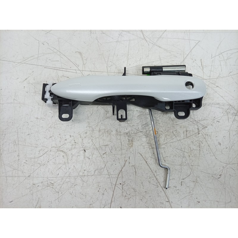 Recambio de maneta exterior delantera izquierda para toyota yaris (_p21_, _pa1_, _ph1_) 1.5 hybrid (mxph11) referencia OEM IAM  