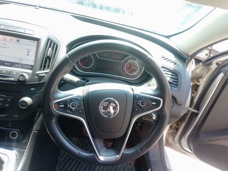 Recambio de volante para opel insignia a sedán (g09) 2.0 turbo e85 (69) referencia OEM IAM   