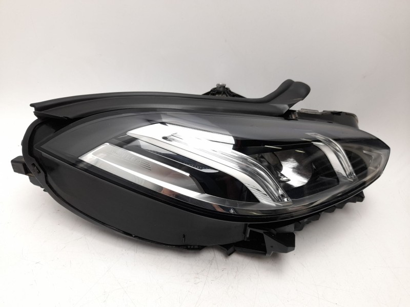 Recambio de faro derecho para bmw 1 118 d f70 referencia OEM IAM  63115A8E2E4 