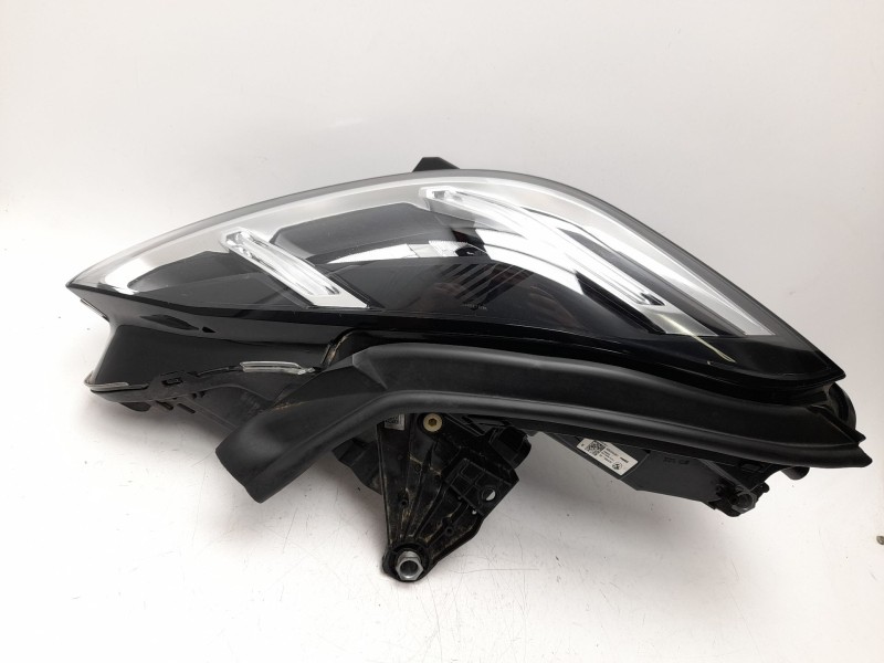 Recambio de faro derecho para bmw 1 118 d f70 referencia OEM IAM  63115A8E2E4 