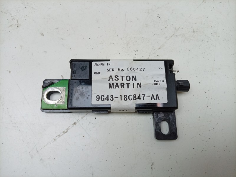 Recambio de amplificador de antena para aston martin rapide 5.9 v12 cat referencia OEM IAM  9G4318C847AA 