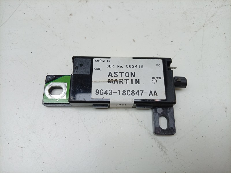 Recambio de amplificador de antena para aston martin rapide 5.9 v12 cat referencia OEM IAM  9G4318C847AA 