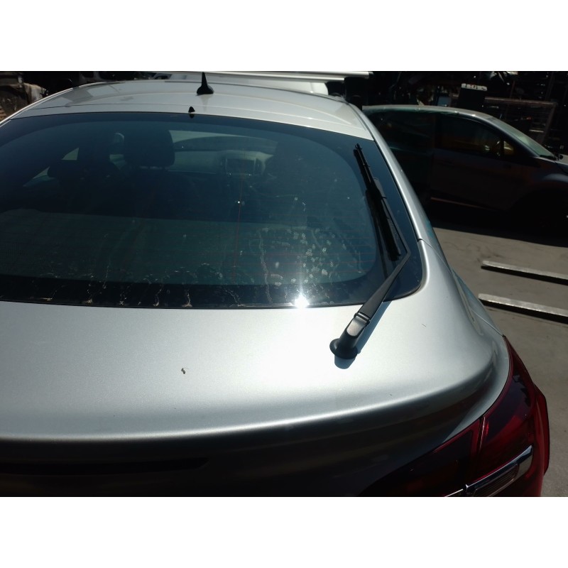 Recambio de brazo limpia trasero para opel insignia a sedán (g09) 2.0 turbo e85 (69) referencia OEM IAM   