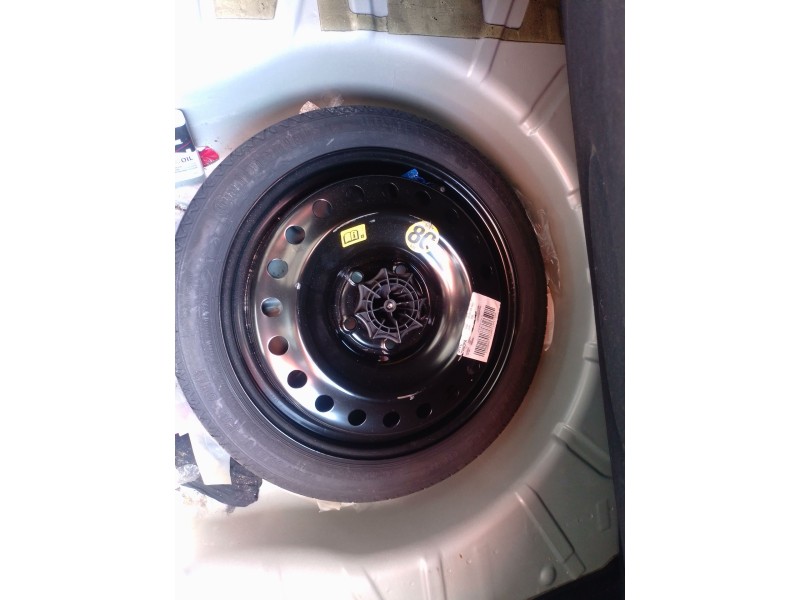 Recambio de neumatico repuesto para opel insignia a sedán (g09) 2.0 turbo e85 (69) referencia OEM IAM   