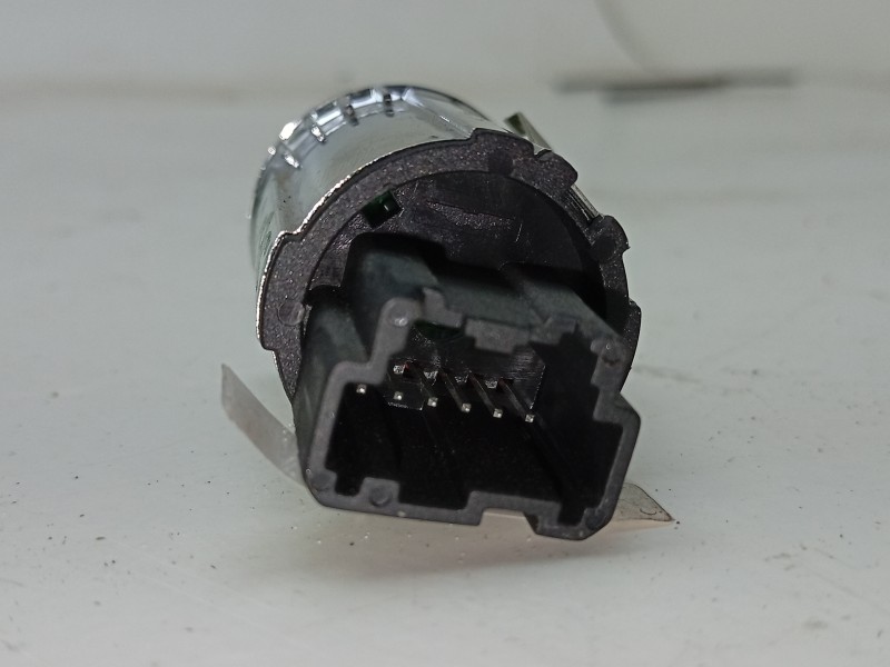 Recambio de interruptor para aston martin rapide 5.9 v12 cat referencia OEM IAM  AD4314B696AA 