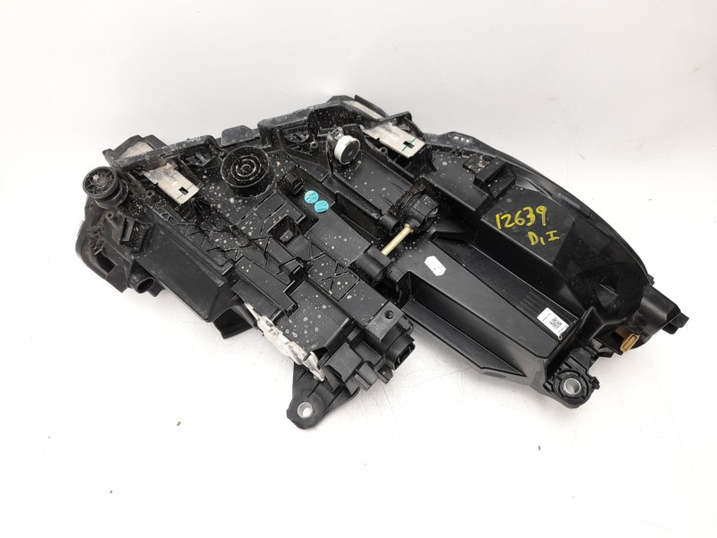Recambio de faro izquierdo para bmw 1 118 d f70 referencia OEM IAM  63115A8E2E3 
