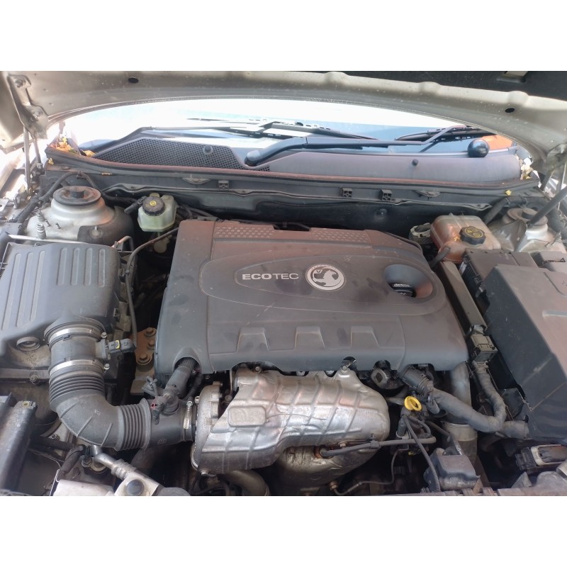 Recambio de alternador para opel insignia a sedán (g09) 2.0 turbo e85 (69) referencia OEM IAM   