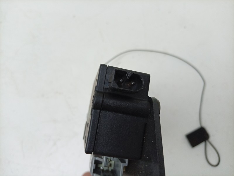 Recambio de cerradura asiento para aston martin rapide 5.9 v12 cat referencia OEM IAM  AD43A61391 