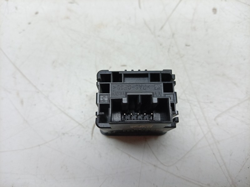 Recambio de interruptor para seat arona (kj7, kjp) 1.0 tsi referencia OEM IAM  6F9941333 