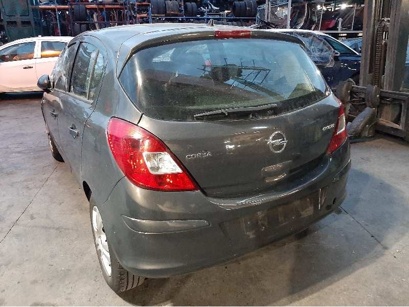 opel corsa d del año 2013