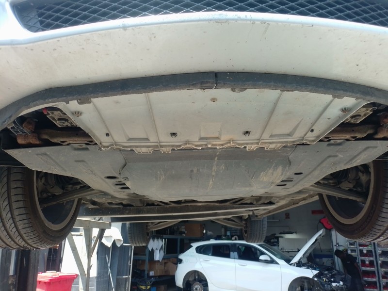 Recambio de puente delantero para opel insignia a sedán (g09) 2.0 turbo e85 (69) referencia OEM IAM   