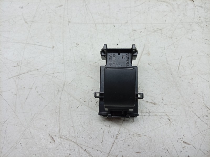 Recambio de mando elevalunas trasero izquierdo para toyota yaris (_p21_, _pa1_, _ph1_) 1.5 hybrid (mxph10) referencia OEM IAM  8