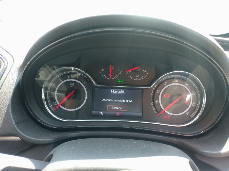 opel insignia a sedán (g09) del año 2015