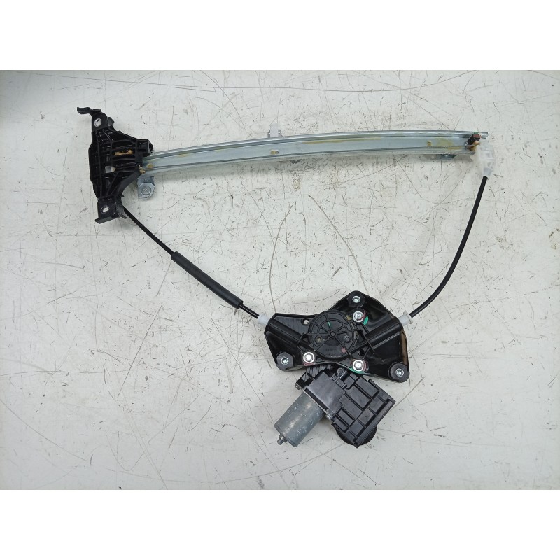 Recambio de elevalunas trasero izquierdo para toyota yaris (_p21_, _pa1_, _ph1_) 1.5 hybrid (mxph10) referencia OEM IAM 06202086