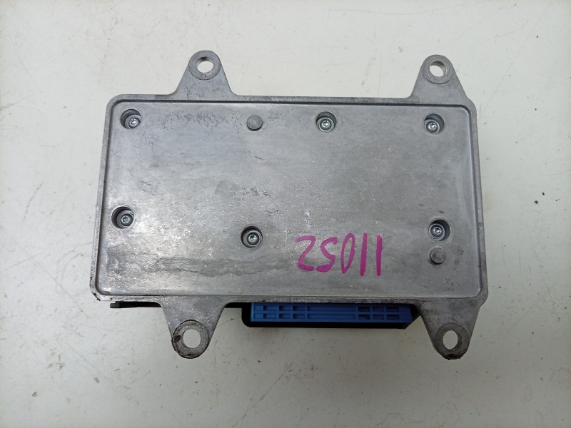 Recambio de centralita airbag para aston martin rapide 5.9 v12 cat referencia OEM IAM FCV1C06A5C AD4314C246AB 